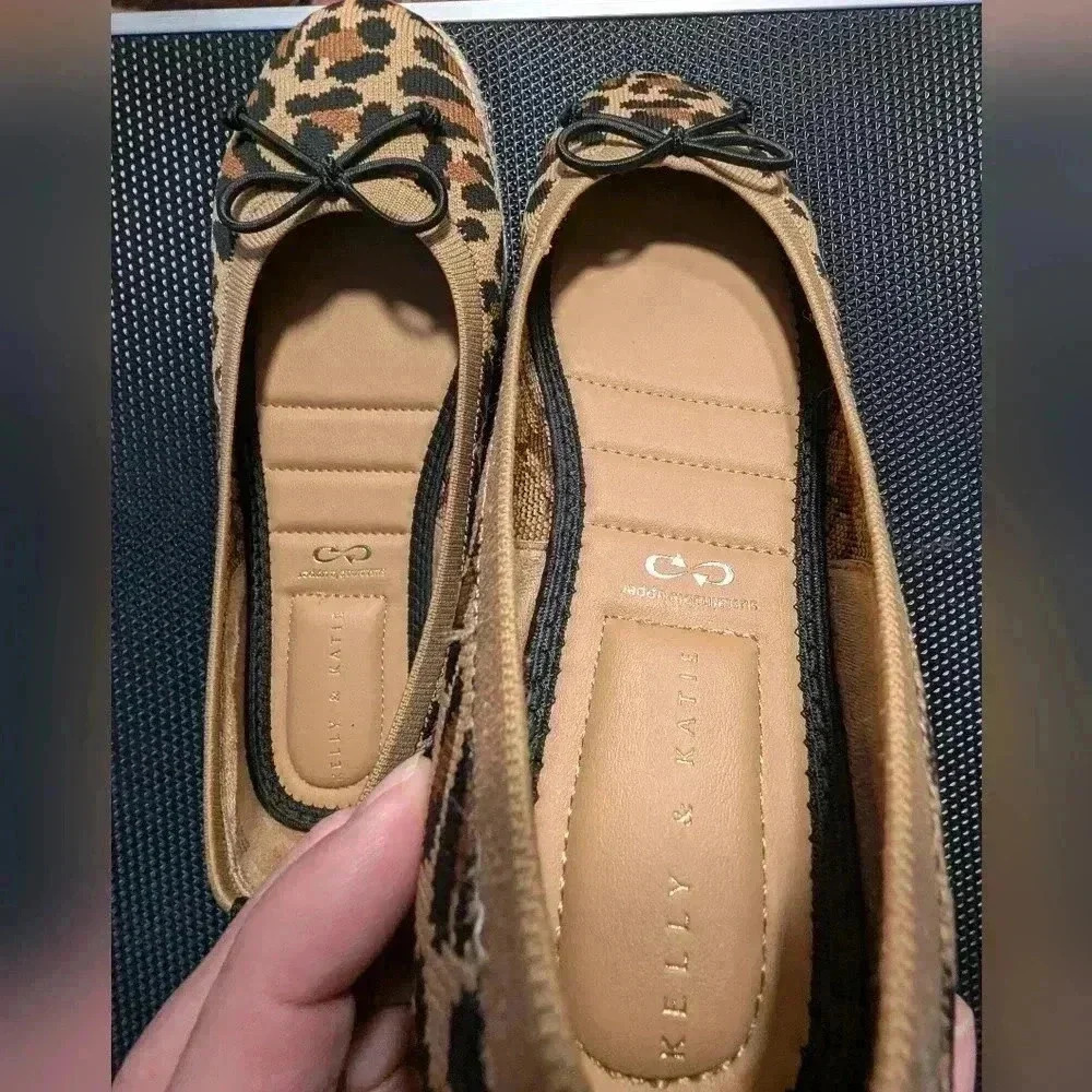 Kelly & Katie Animal Print Espadrilles Style Size 7M - Picture 2 of 10